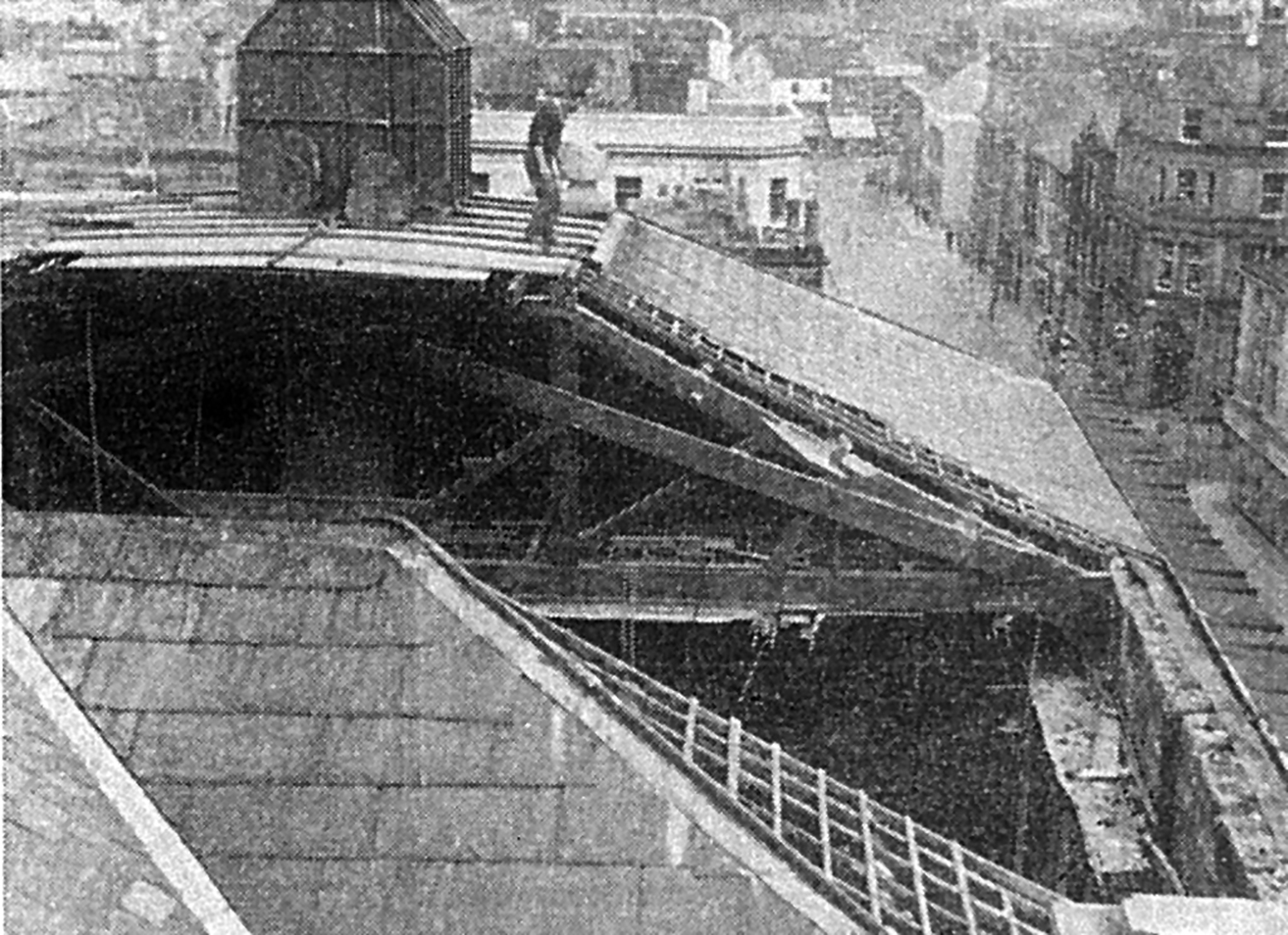 Mechanics roof June 1963