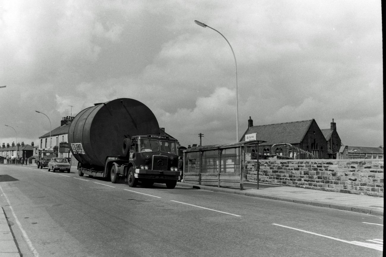 Big tank transfer May 1976 (photo 6 of 8)