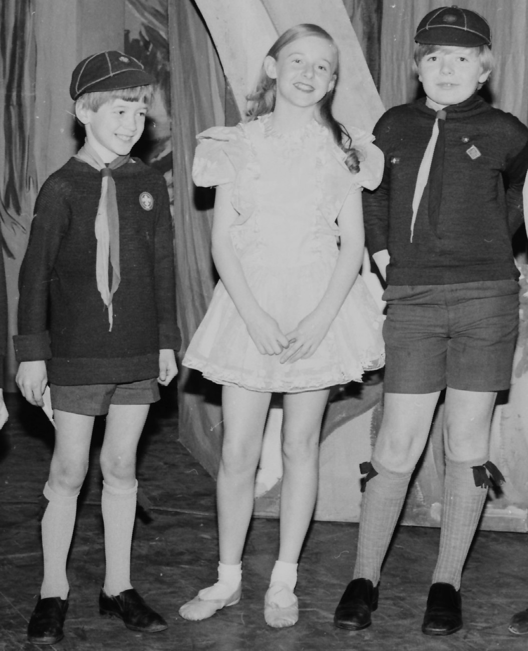 Cubs Trek To The Panto