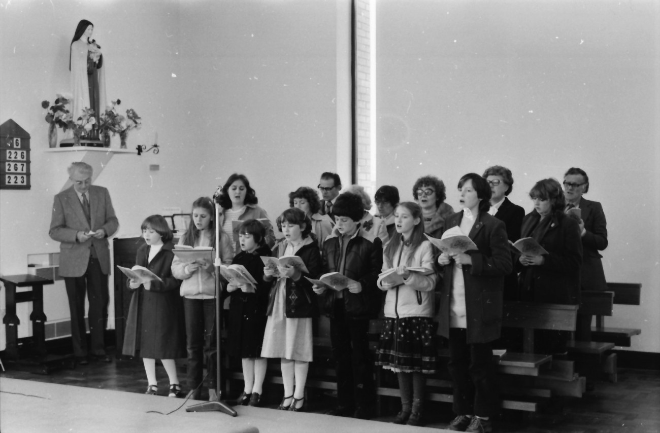 Hymns bring in church cash