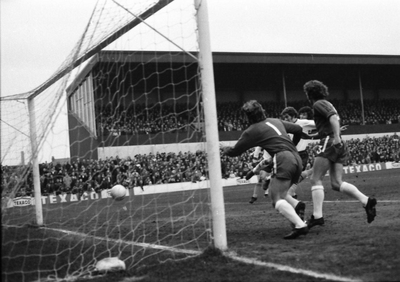 James Bows Out With A Vengeance. Oldham 1, Burnley 4. FA Cup 4th Round