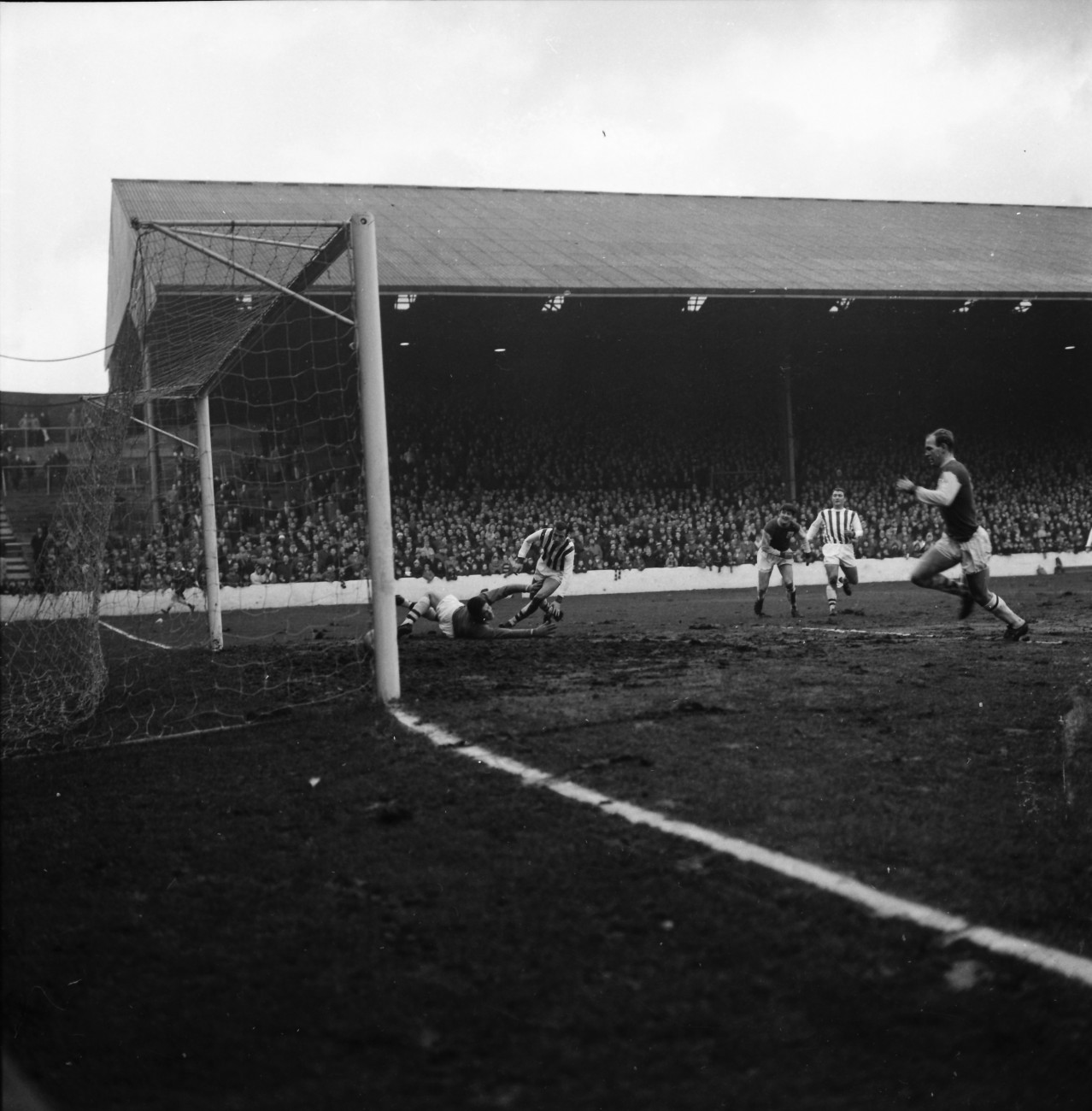 Talbut Set The Pace For A Clarets Revel: West Brom Crushed By Power Play. Burnley (4) 5, West Bromwich Albion (0) 1 (2 of 5)
